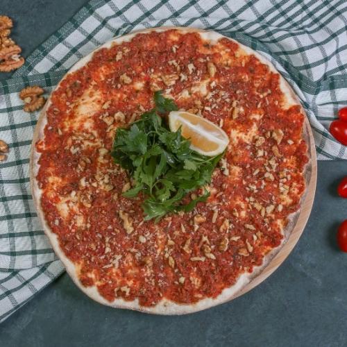 Bolognese Pizza